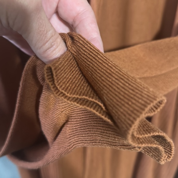 Uniqlo brand Size Medium open front Cardigan Cinnamon Color - Picture 4 of 15